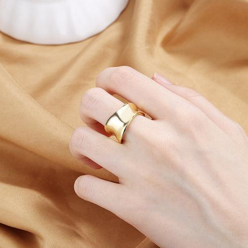French Style Irregular Geometric Dented Ring